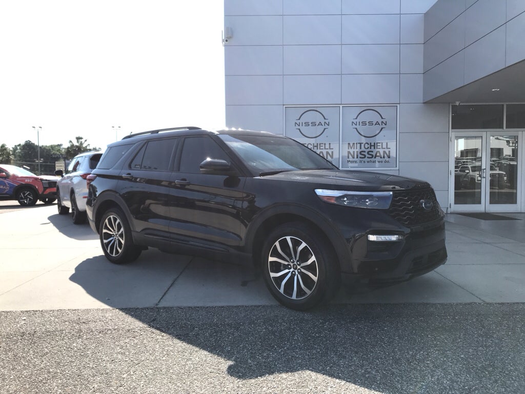 2021 Ford Explorer ST in Agate Black Metallic — front three-quarter view