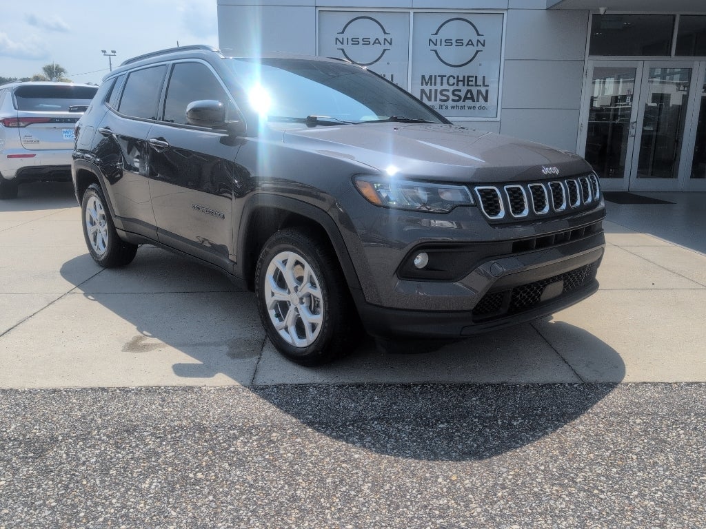 2024 Jeep Compass Latitude in Baltic Gray Metallic Clearcoat — front three-quarter view
