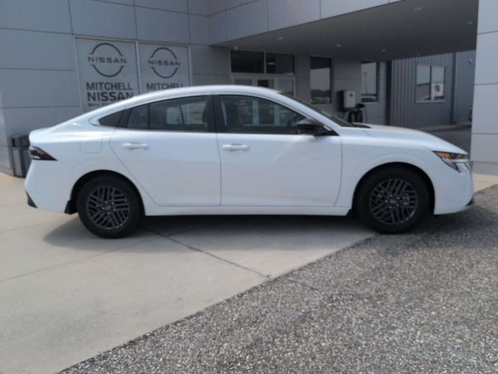 2026 Nissan Sentra — side profile view